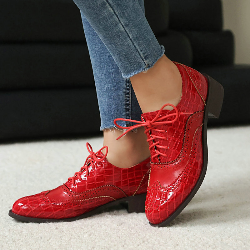 Женские туфли-оксфорды с принт – обзор и цена Patent Leather Oxford